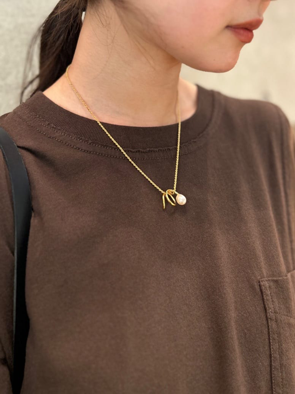 Swirl Pearl Necklace Swirl Pearl Necklace