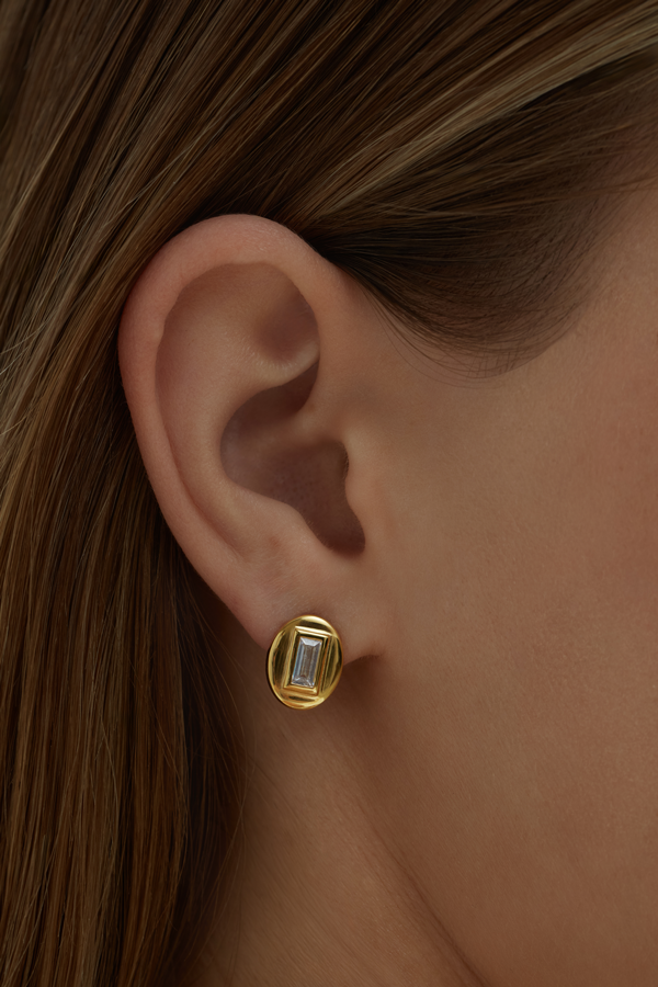 Momento Baguette Earrings Momento Baguette Earrings