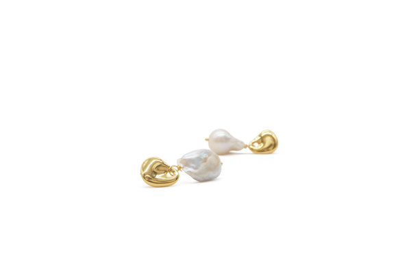 June Pearl Earrings